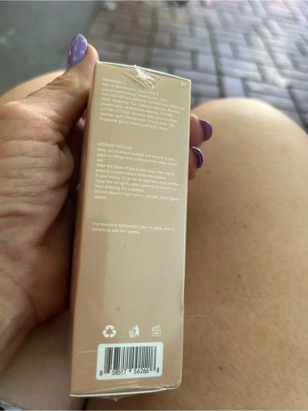 Forever Bloom Phansta Foundation - With sunscreen